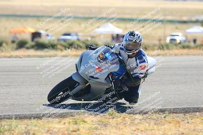 media/Oct-15-2023-TrackXperience (Sun) [[85198ff50b]]/Group 3/session 4 turn 3/